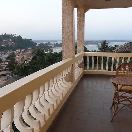 Hotel Le Pollet Sassandra ภายนอก รูปภาพ