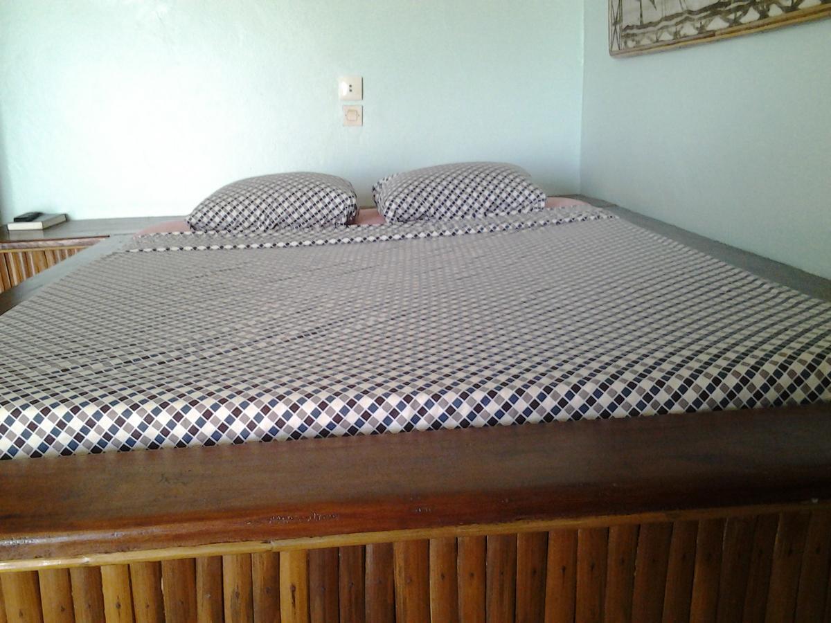 Hotel Le Pollet Sassandra ภายนอก รูปภาพ