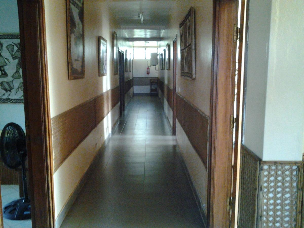 Hotel Le Pollet Sassandra ภายนอก รูปภาพ